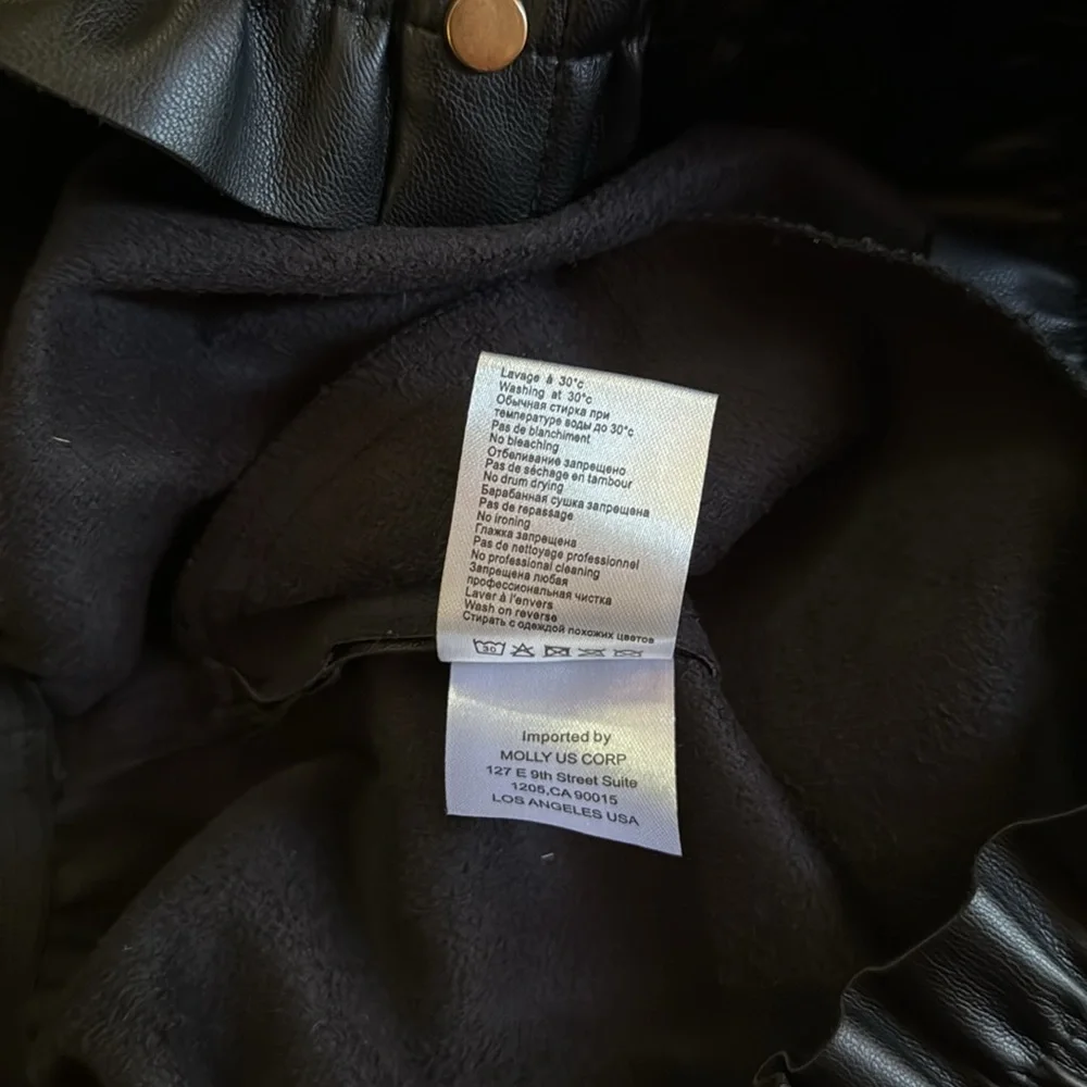 MOLLY BRACKEN Black Faux Leather Skirt with Button Detail Size Medium